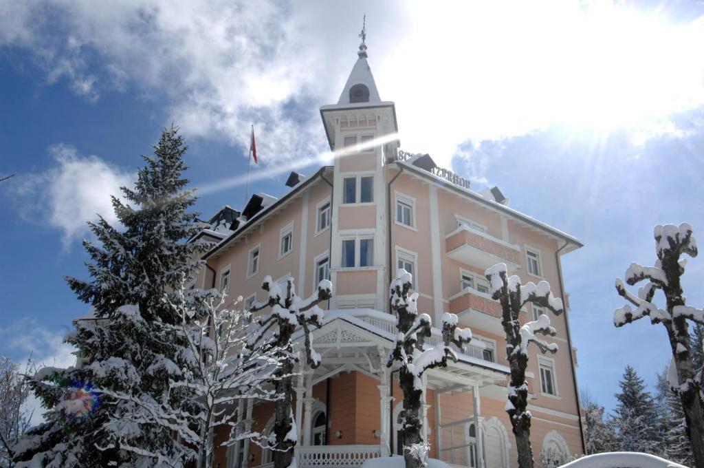 Romantik Hotel Schweizerhof & Spa Flims Kültér fotó